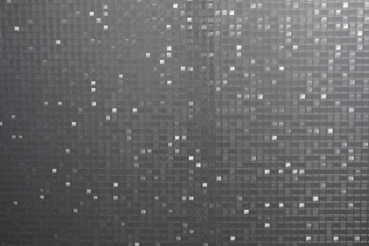 Statisch hechtende raamfolie Mini Square semi transparant 45x20m p/m