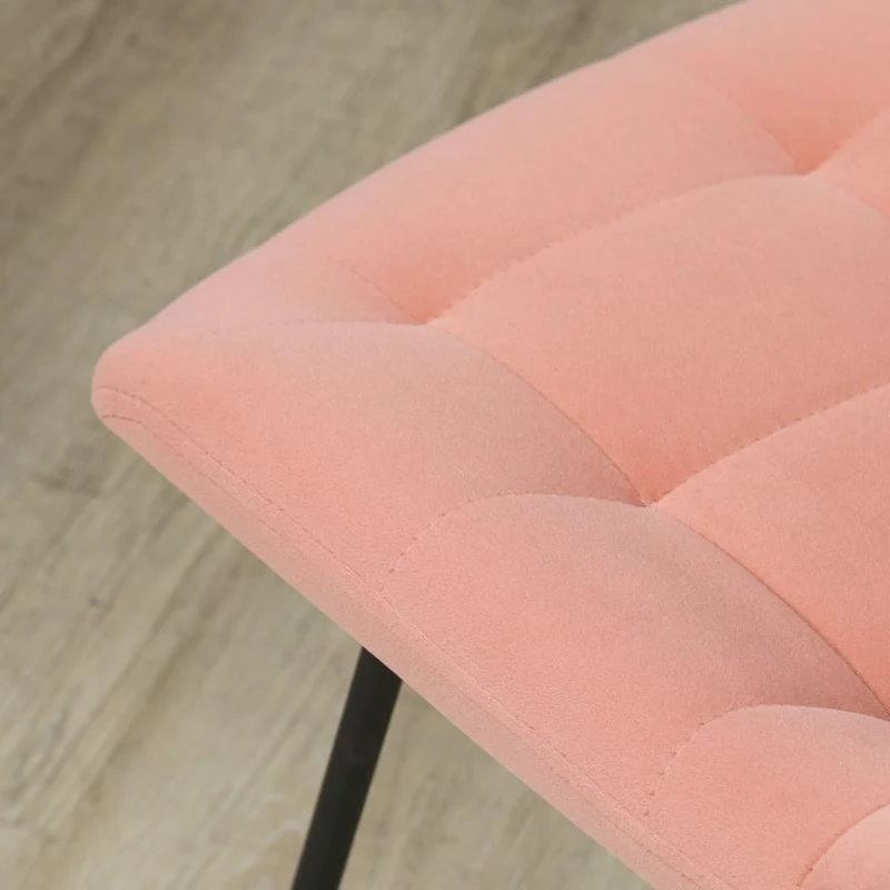 Eetkamerstoelen – Stoelen – Kuipstoelen – Woonkamerstoelen – Keukenstoelen – Vintage Design – Velvet Bekleding – Metalen Poten – Comfortabele Rugleuning
