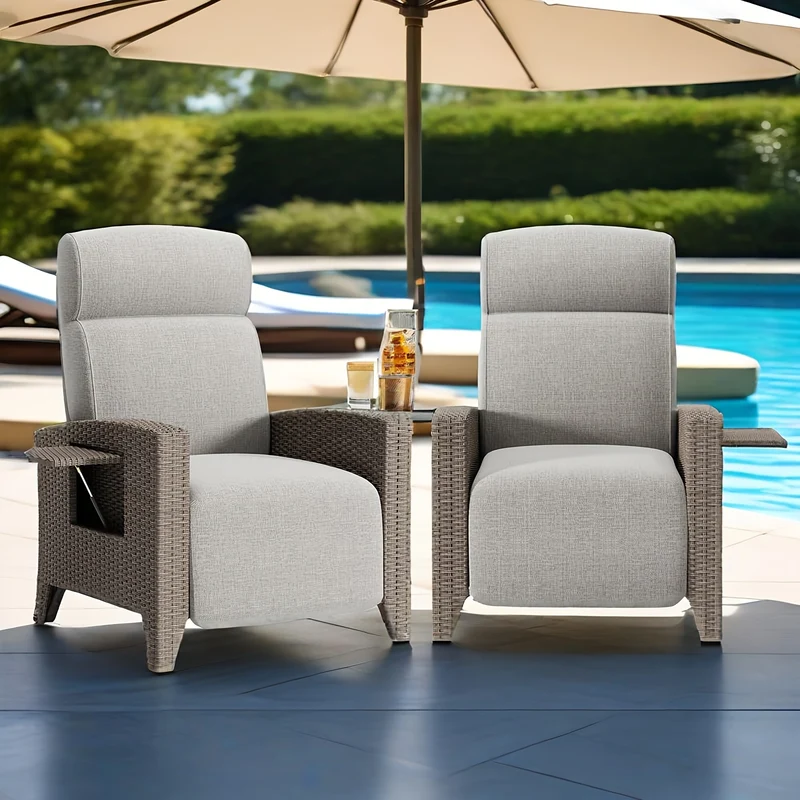 Loungebed – Tuinligstoel – Ligstoel – Zonnebed – Lounge Stoel – Rattan – Verstelbare Rugleuning – Memory Foam Kussen – Inclusief Inklapbaar Tafeltje – Stevig Metalen Frame